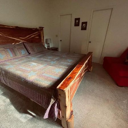 Cabin With Treehouse Views, 3 King Beds, 4 Bunks, And Large Hot Tub! Gatlinburg Exteriör bild